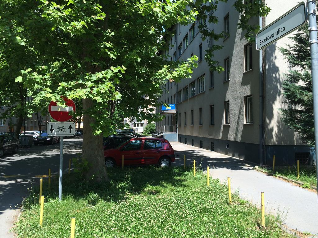 Simple Accommodation Vodmat Ljubljana Buitenkant foto